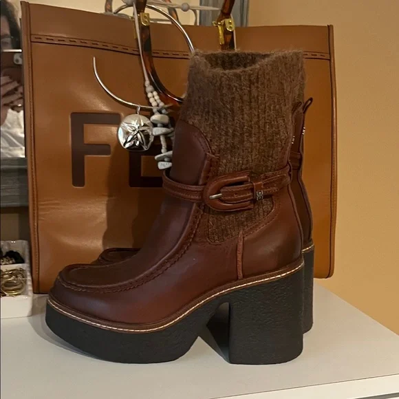 Sam Edelman Brown Heeled Boots with Knit Detail - Picture 5 of 6